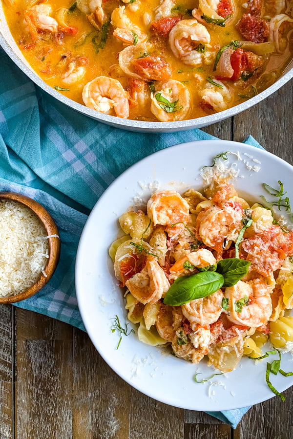 seafood dinner with pasta