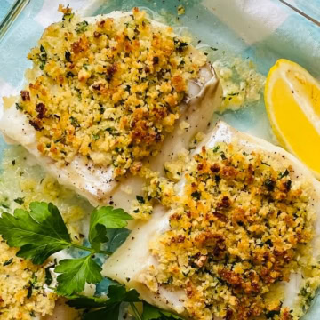 2 pieces of baked cod with crispy panko topping.