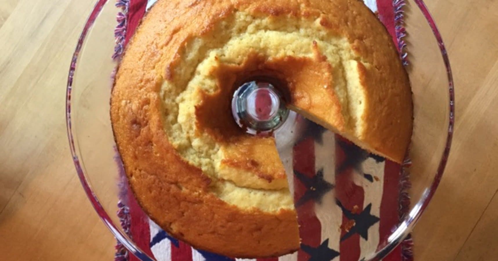 Margarine Pound Cake {Old Fashioned Recipe}