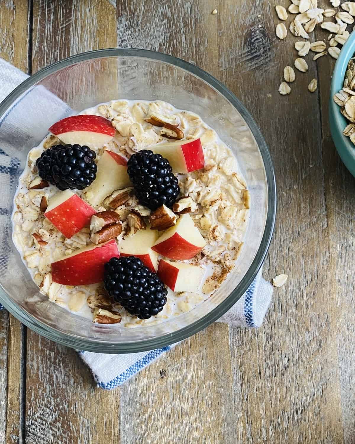 breakfast with apples and berries