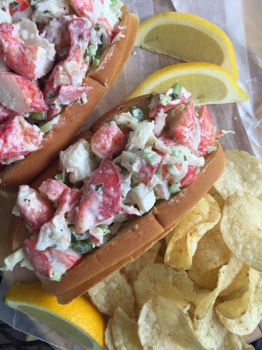 How to Make Lobster Rolls