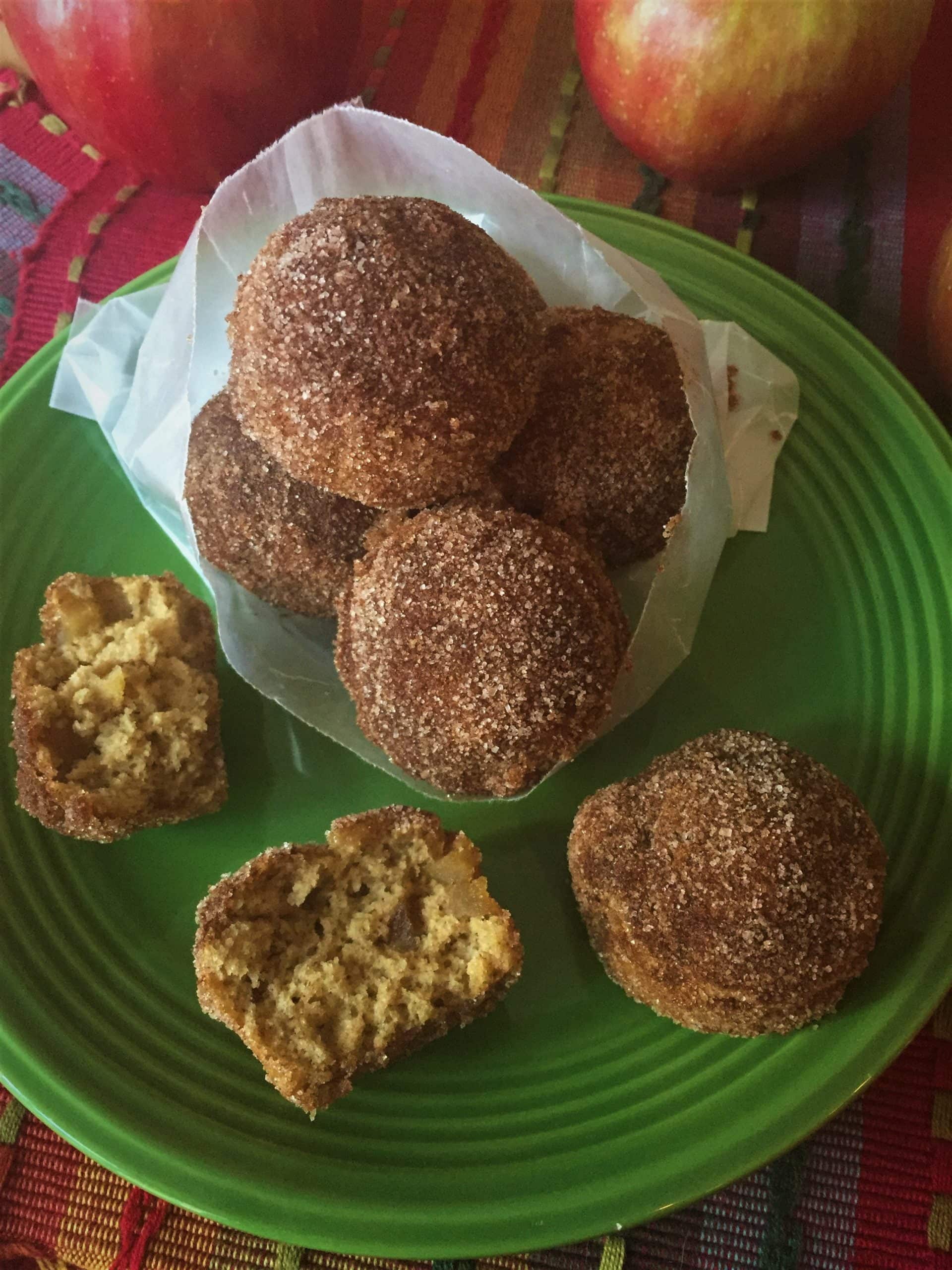 Cinnamon Caramel Apple Pie Donut Holes