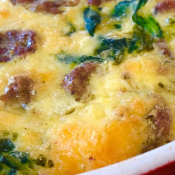 breakfast casserole with spinach and sausage