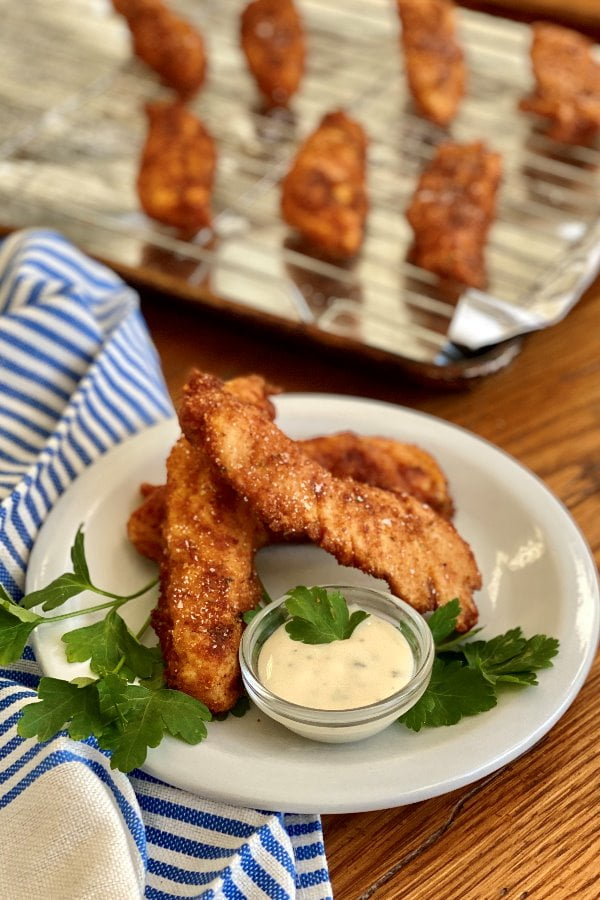 plate of chicken tenders.