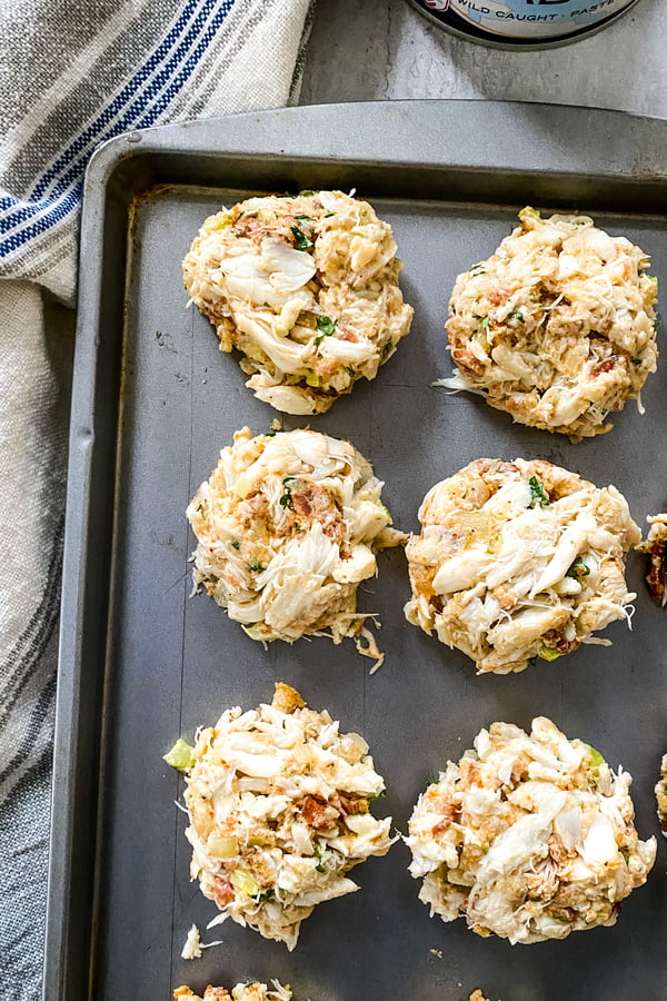 super lump crab cakes waiting to be sauteed.