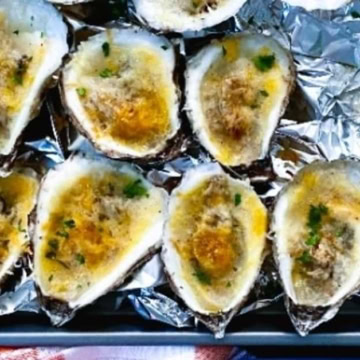 baked oysters with 2 kinds of cheese