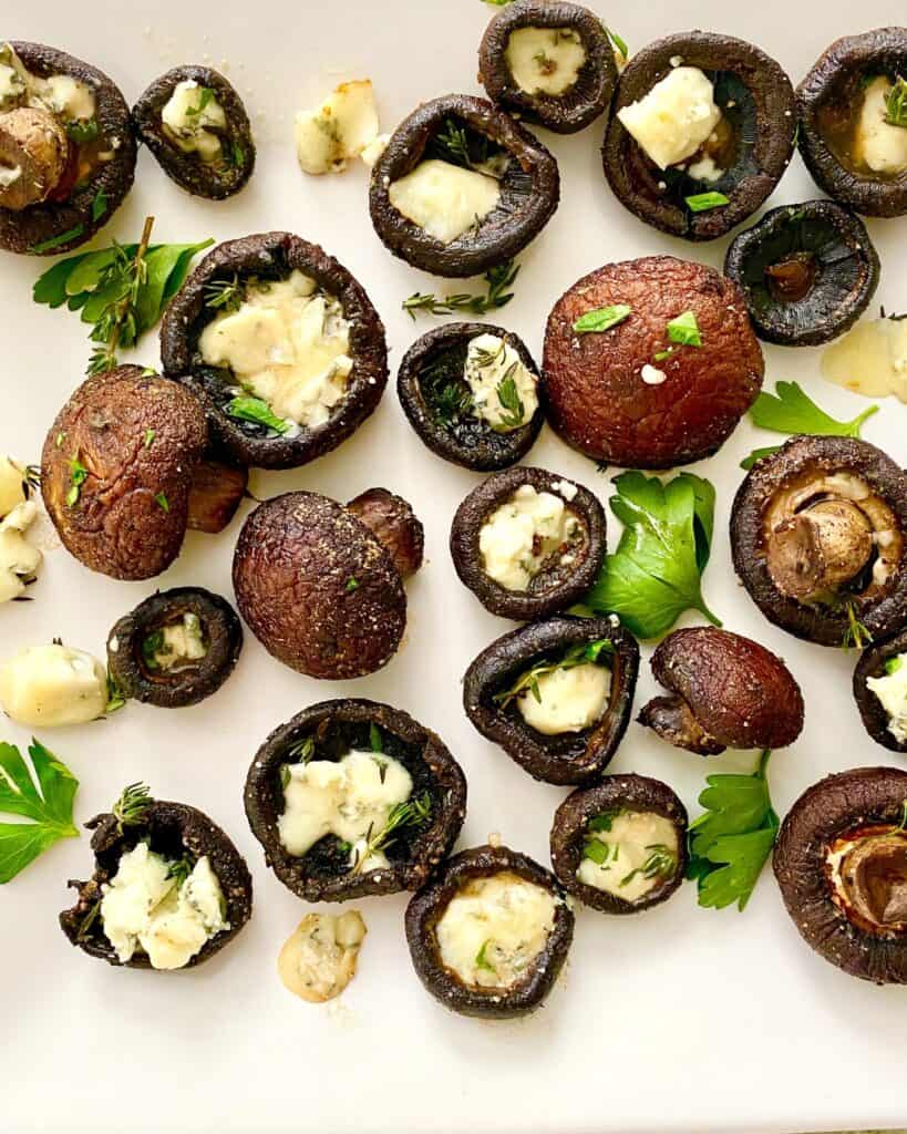 baked mushrooms stuffed with blue cheese