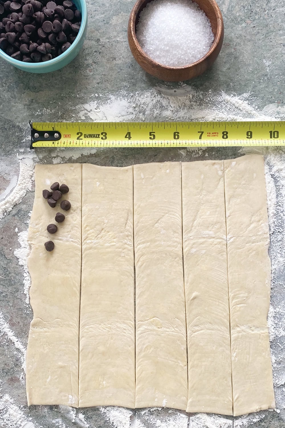 cutting puff pastry for chocolate puff pastry rolls