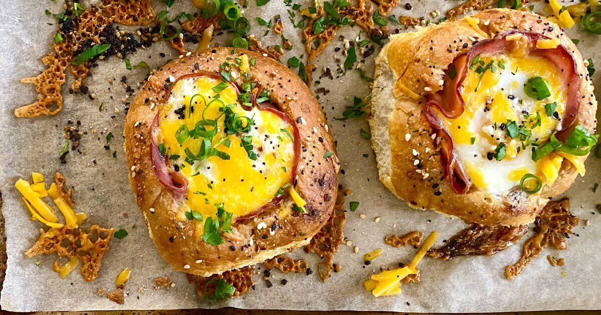 Baked Eggs in Bread Rolls