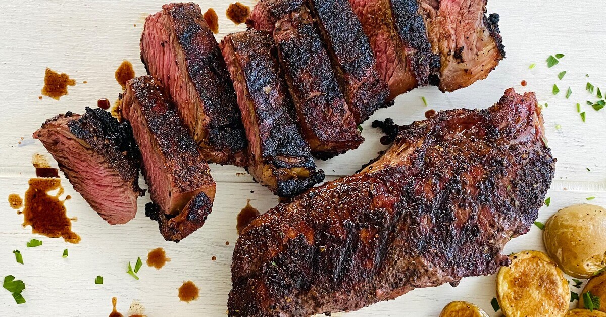 Coffee Rub Steak {Tender and Smoky}