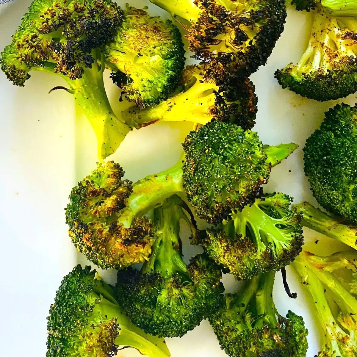 Crispy Garlic Broiled Broccoli
