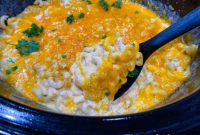 Velvety Slow Cooker Mac and Cheese