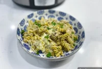 Creamy Slow Cooker Pesto Chicken Pasta