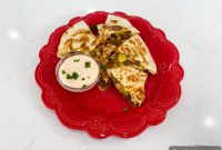 20-Minute Cheeseburger Quesadilla Mashup