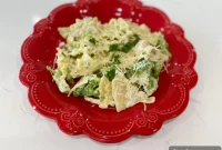 One-Pan Chicken & Broccoli Alfredo Lasagna