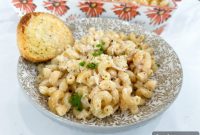 Ultimate Creamy Chicken Alfredo Bake