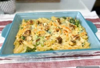 Creamy Chicken Broccoli Alfredo Bake