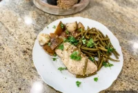 Effortless Slow Cooker Chicken and Vegetable Medley