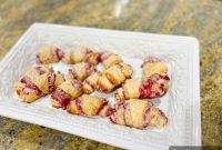 Luscious Raspberry Cream Cheese Roll Ups