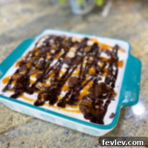 Delicious No-Bake Layered Turtle Dessert