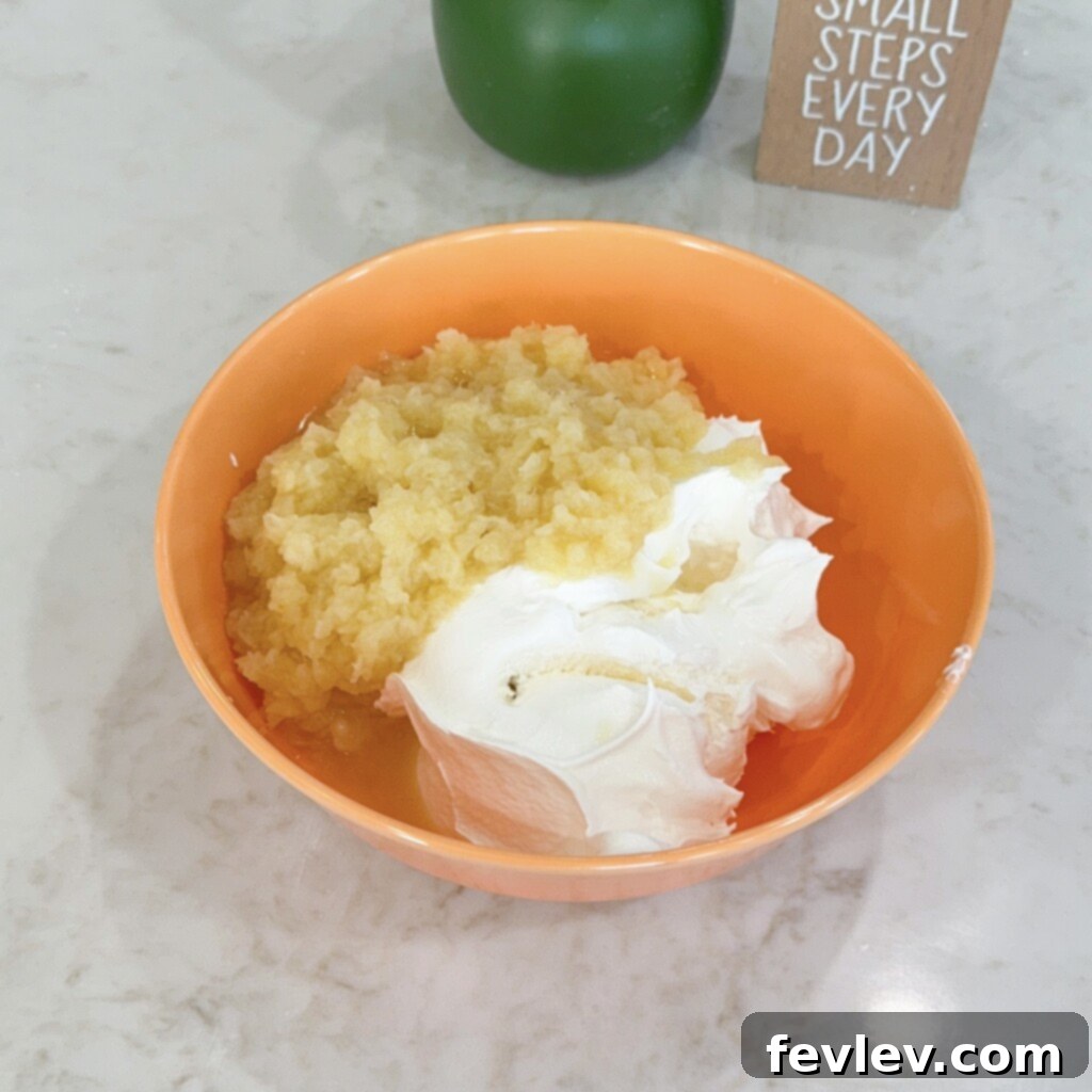 No-Bake Pineapple Parfait 11 pineapple cool whip layer