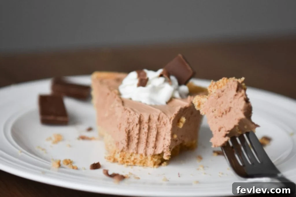 No-Bake Hershey’s Chocolate Pie with chocolate shavings