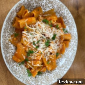 One Pot Cheesy Chicken Parmesan Pasta, a simple and delicious dinner
