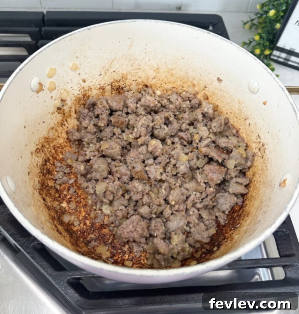 One-Pot Spaghetti with Sausage cooking process