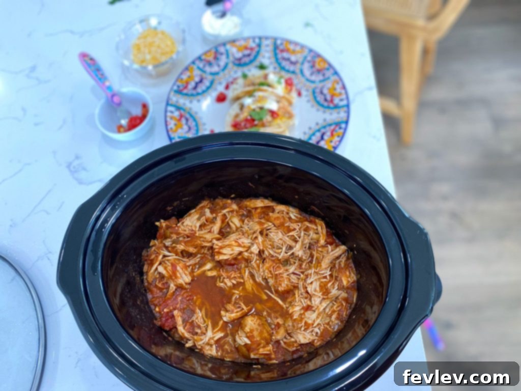 Effortless Pulled Chicken Tacos 2 slow cooker shredded chicken tacos