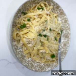 Slow Cooker Olive Garden Chicken Pasta