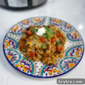 Slow Cooker Mexican Pasta thumbnail