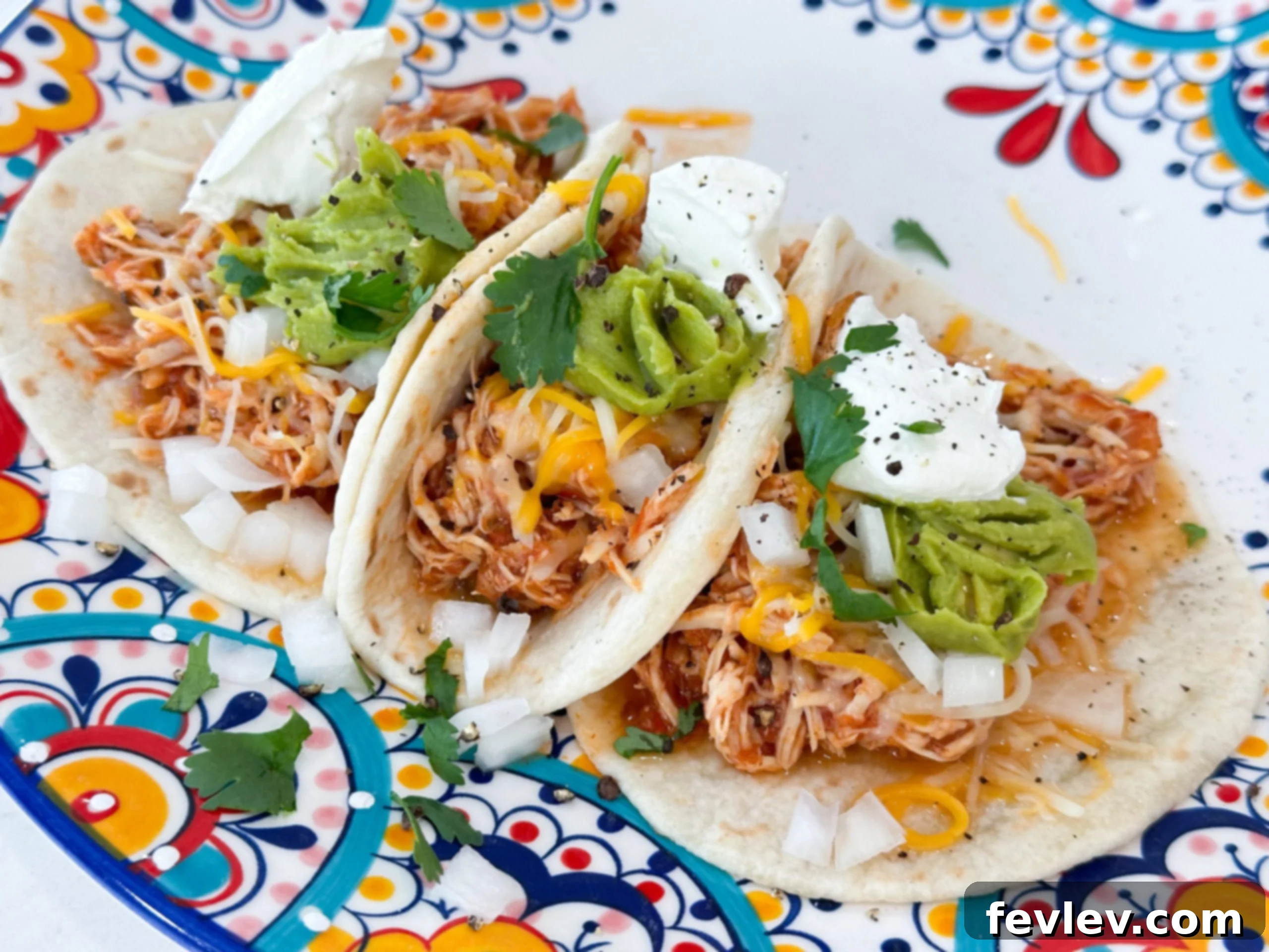Slow Cooker Shredded Chicken Tacos