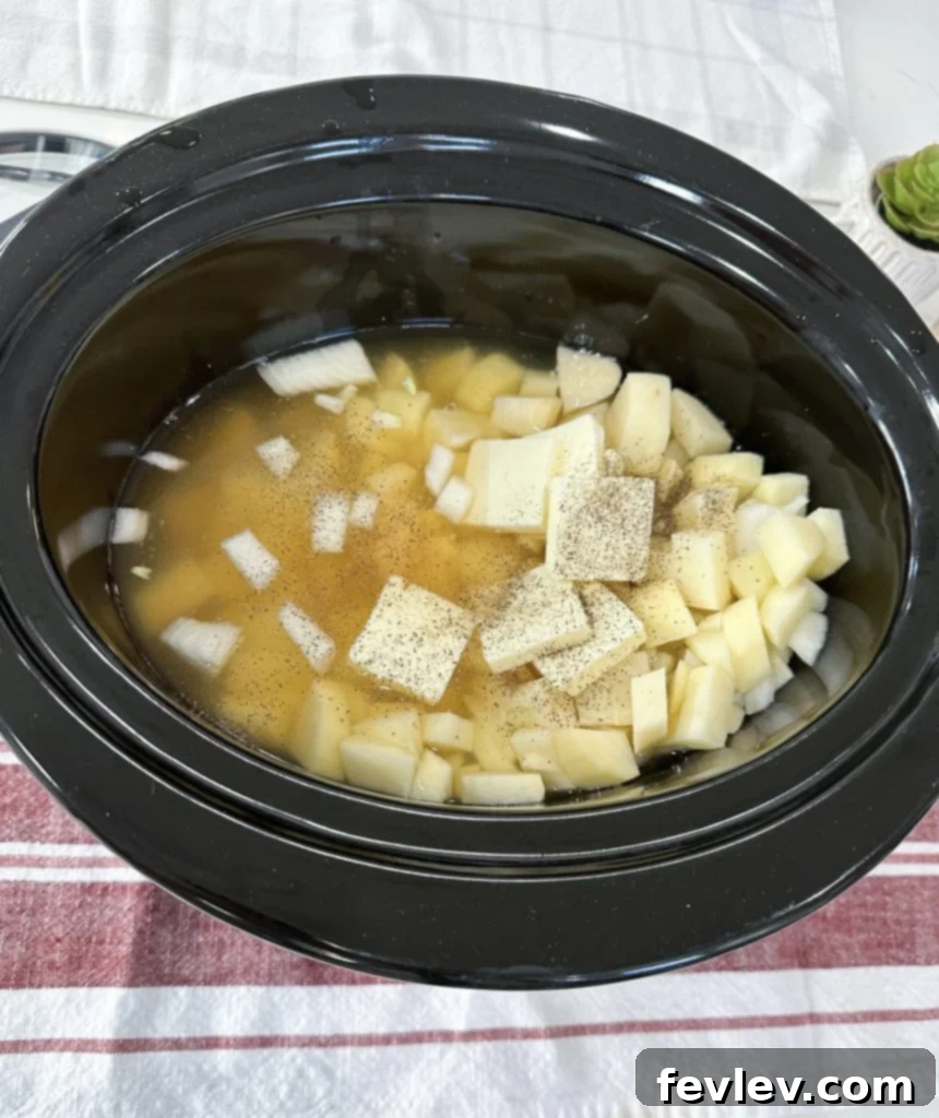 Slow cooker potato soup