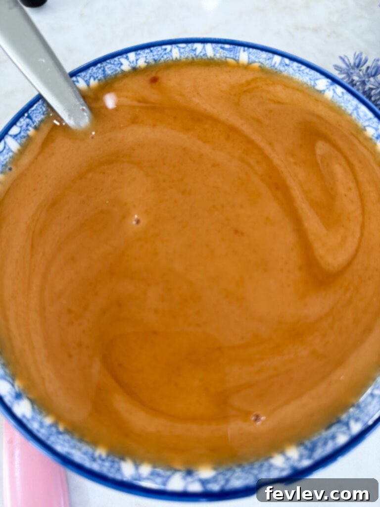Sweet & Savory Slow Cooker Hawaiian Chops 5 Easy hawaiian sauce