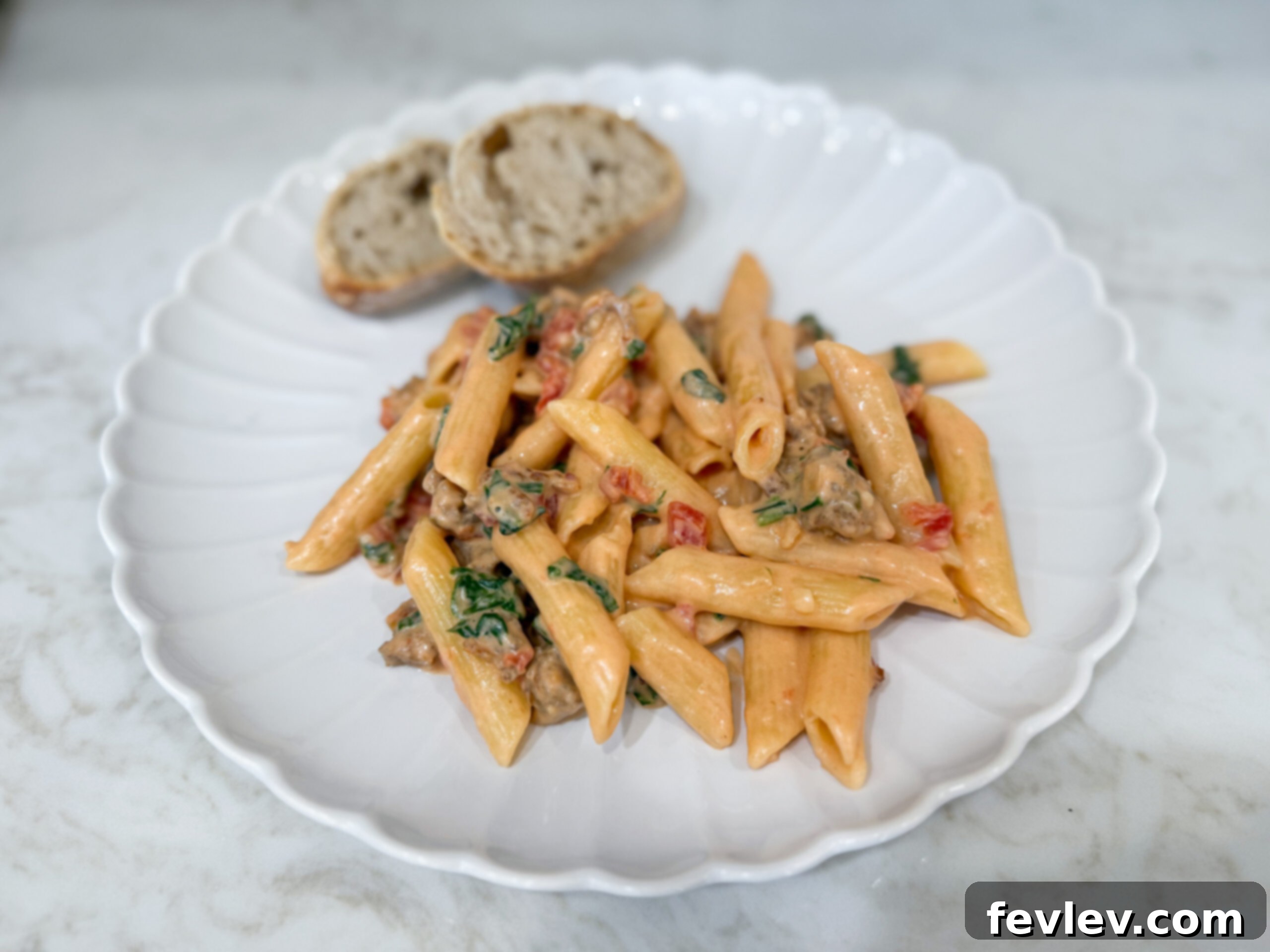 The best weeknight dinner recipe: Easy Creamy Italian sausage pasta
