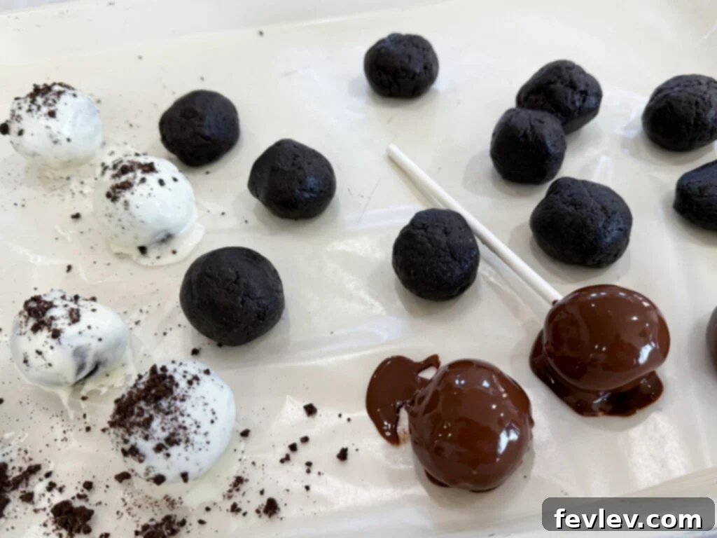 No-Bake Oreo Truffles 8 dipped oreo ball truffles