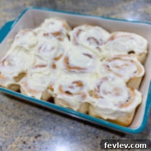 Delicious Easy Cinnamon Rolls with Cream Cheese Frosting
