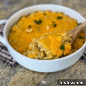 Delicious Homemade Macaroni & Cheese