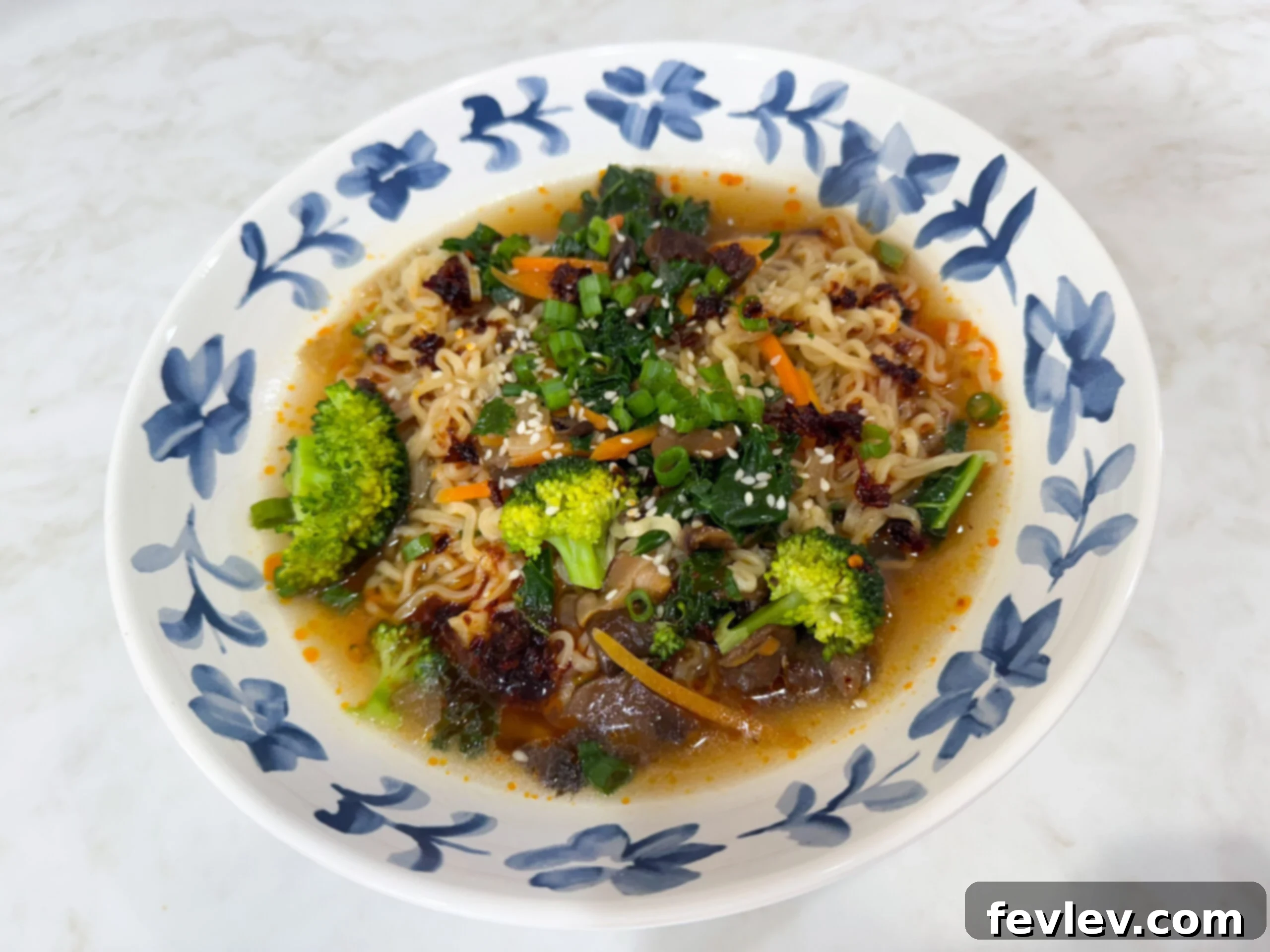 Hearty Mushroom & Veggie Ramen Soup